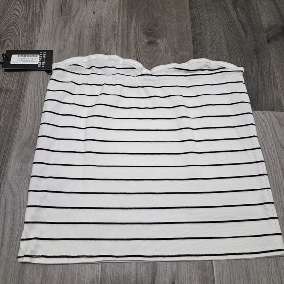 NWT Brunette The Label Black White Striped Ribbed Tube Top Stretchy Minimalist - Picture 5 of 7